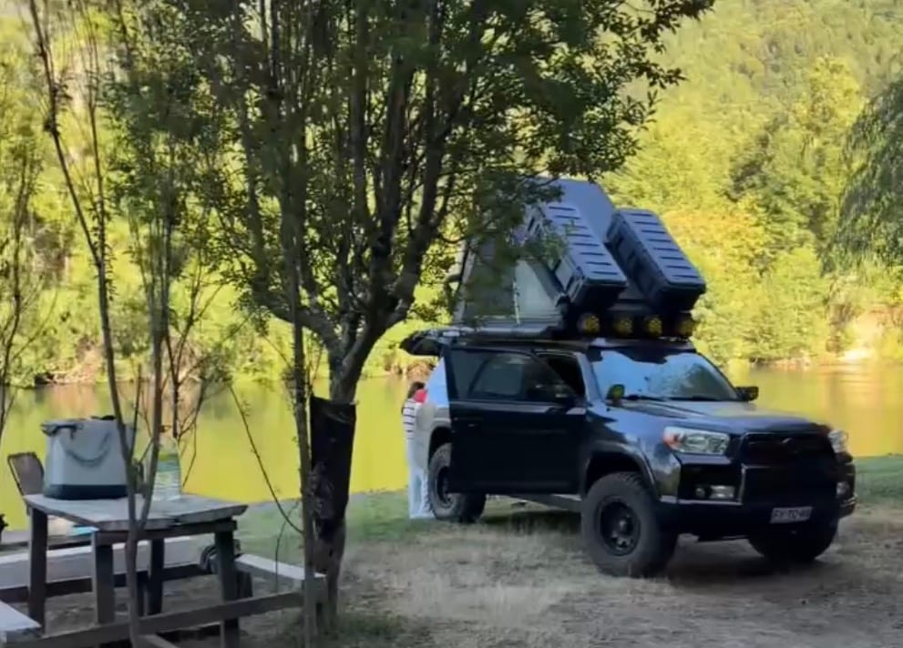 Day 1 – Drive to the Mountains (Approx. 4.5 Hours)